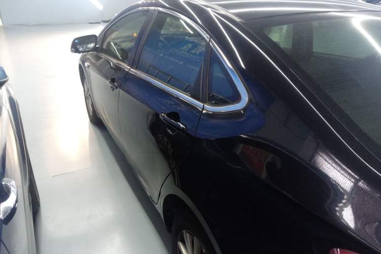 Used Luxgen 5 2013 1.8T Automatic Prestige Model Left Side