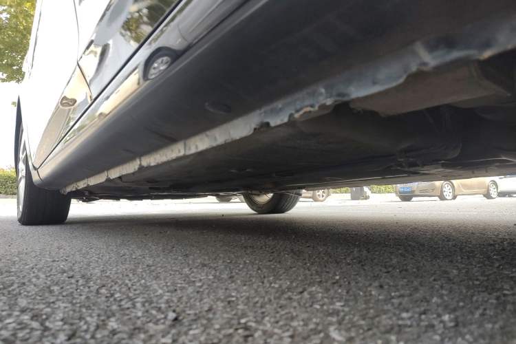 Used Luxgen 5 2013 1.8T Automatic Prestige Model Left Side Sill