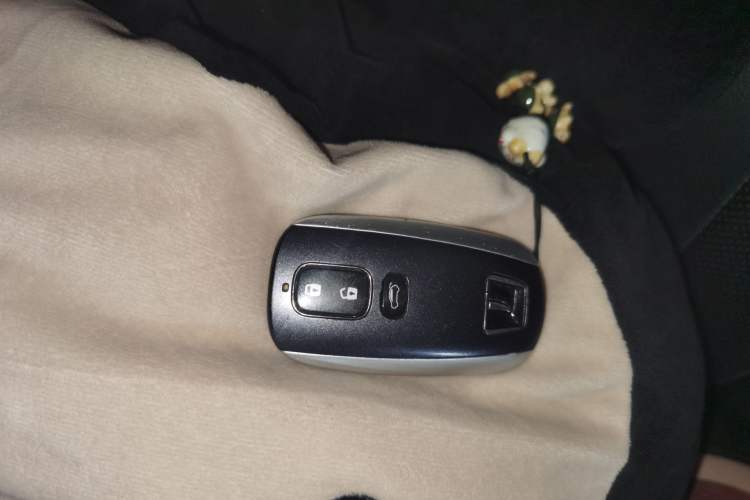 Used Luxgen 5 2013 1.8T Automatic Luxury Model Vehicle Key