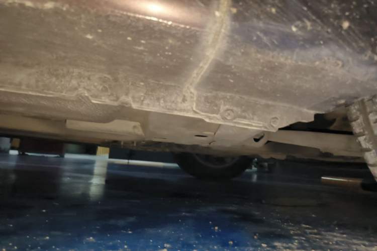 Used Luxgen 5 2013 1.8T Automatic Luxury Model Chassis Front Right
