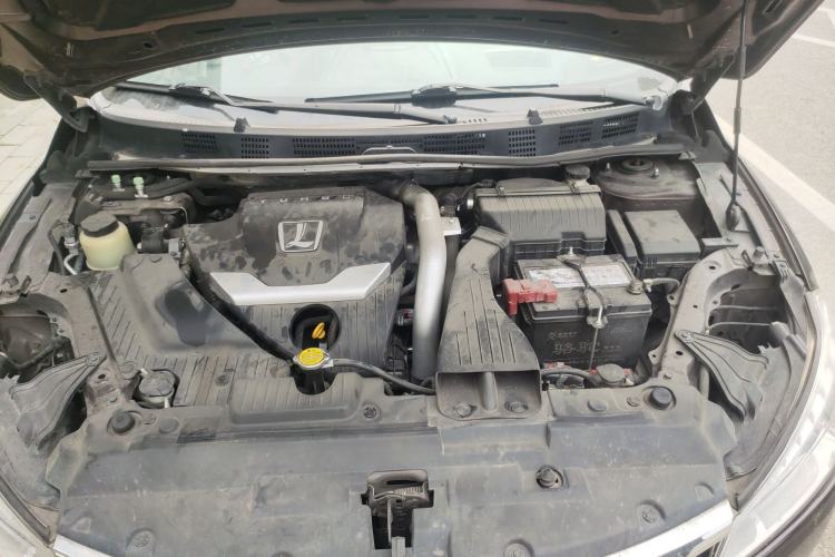 Used Luxgen 5 2013 1.8T Automatic Luxury Model Engine Bay