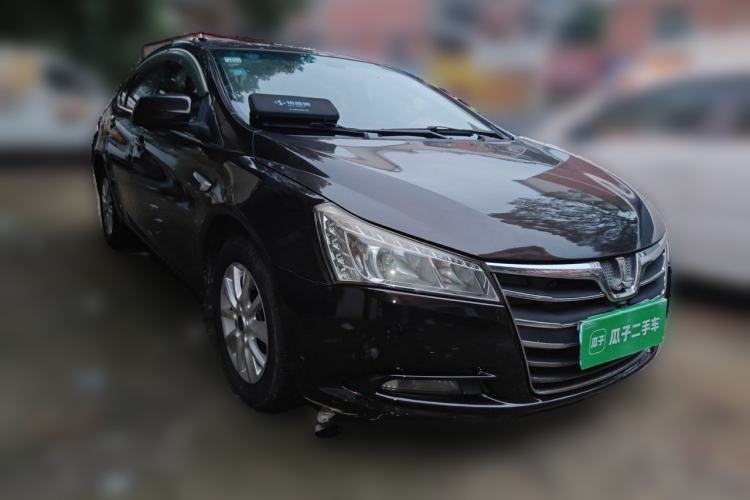 Used Luxgen 5 2013 1.8T Automatic Prestige Model Front Right 45 Deg