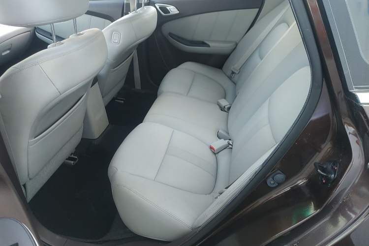 Used Luxgen 5 2013 1.8T Automatic Luxury Model Left Rear Seat