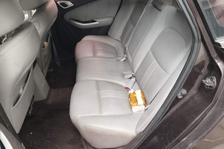 Used Luxgen 5 2013 1.8T Automatic Flagship Model Left Rear Seat
