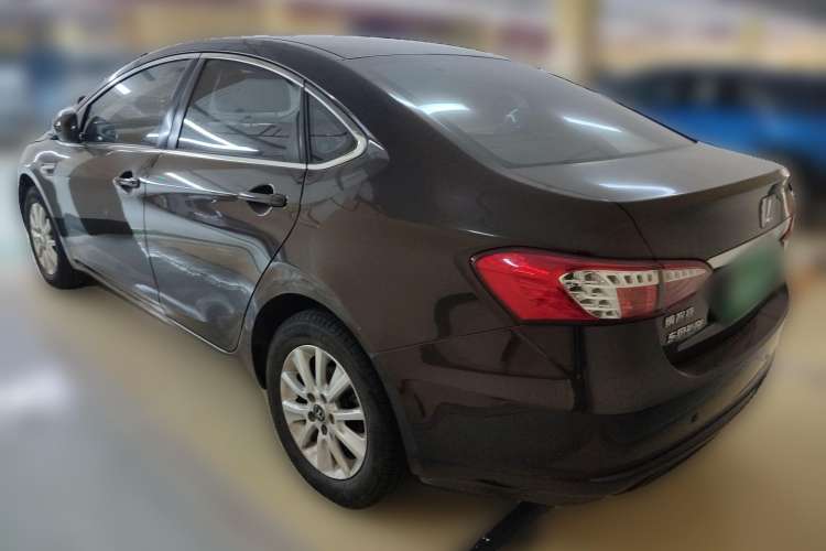 Used Luxgen 5 2013 1.8T Automatic Luxury Model Rear Left 45 Deg