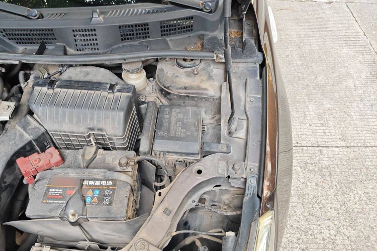 Used Luxgen 5 2013 1.8T Automatic Luxury Model Engine Bay Left