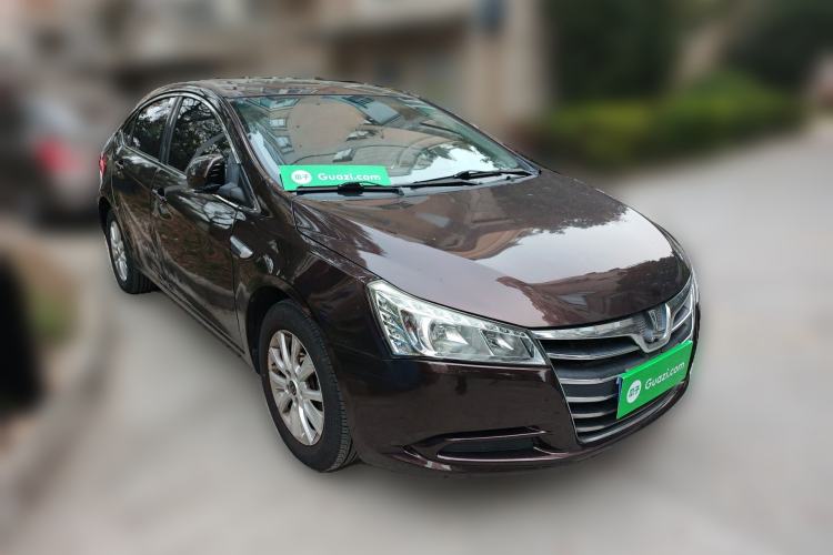 Used Luxgen 5 2013 1.8T Automatic Luxury Model Front Right 45 Deg