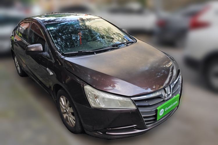 Used Luxgen 5 2013 1.8T Automatic Luxury Model Front Right 45 Deg