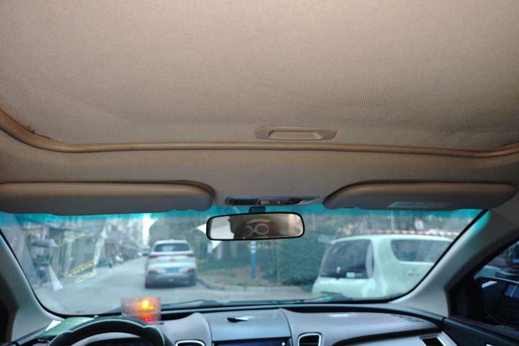 Used Luxgen 5 2013 1.8T Automatic Luxury Model Headliner