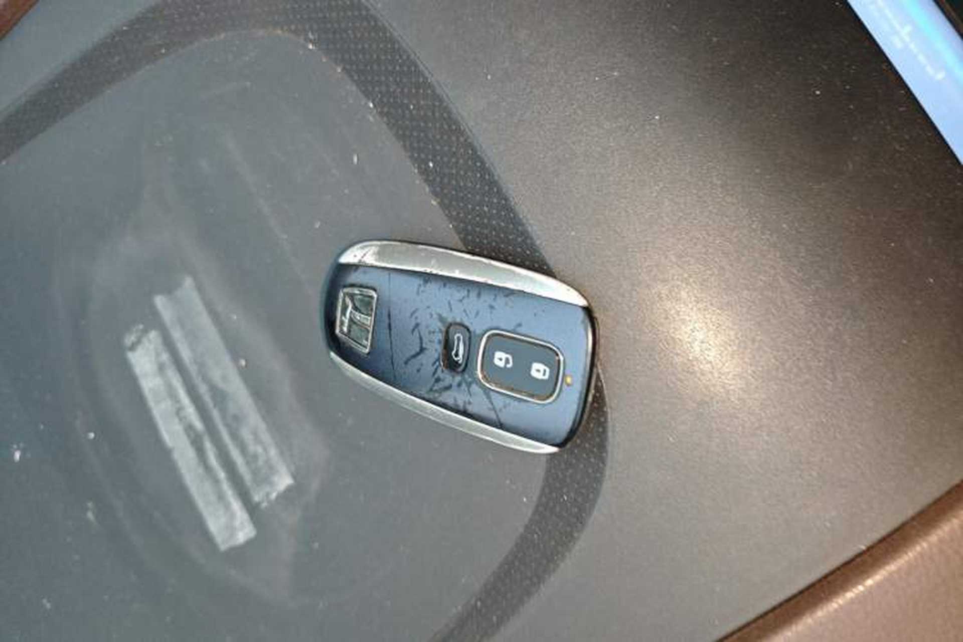 Used Luxgen 5 2013 1.8T Automatic Luxury Model Vehicle Key