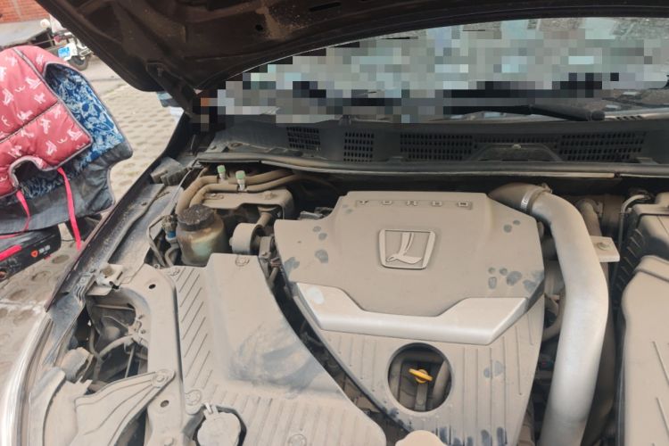 Used Luxgen 5 2013 1.8T Automatic Luxury Model Engine Bay Right