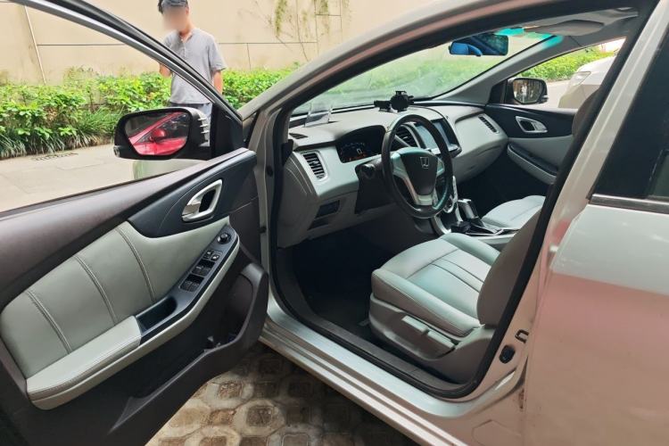 Used Luxgen 5 2013 1.8T Automatic Luxury Model Driver Seat