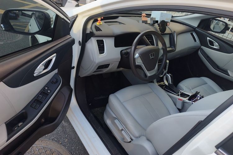 Used Luxgen 5 2013 1.8T Automatic Luxury Model Driver Seat