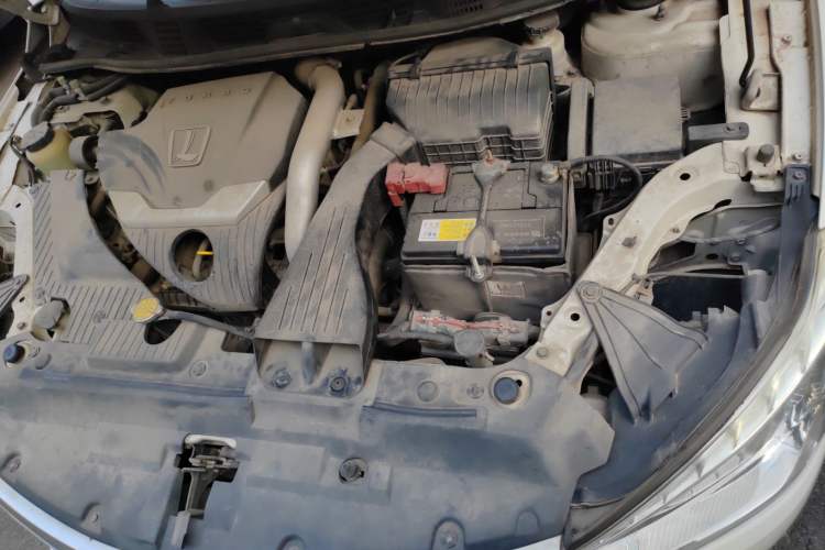 Used Luxgen 5 2013 1.8T Automatic Luxury Model Engine Bay Left