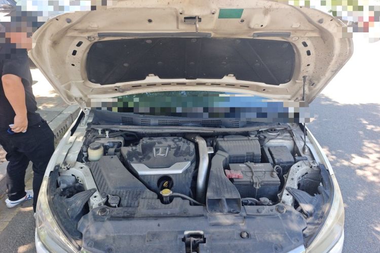 Used Luxgen 5 2013 1.8T Manual Classic Model Engine Bay
