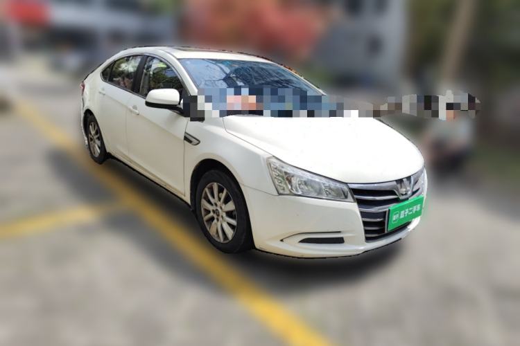 Used Luxgen 5 2013 1.8T Automatic Luxury Model Front Right 45 Deg