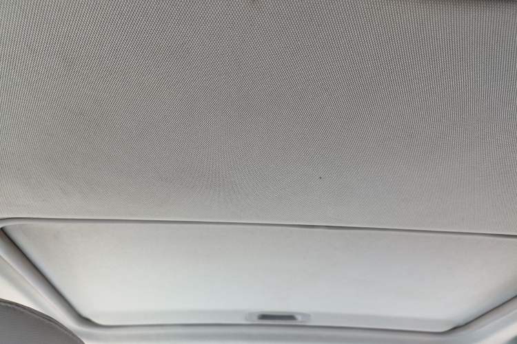 Used Luxgen 5 2013 1.8T Automatic Luxury Model Headliner