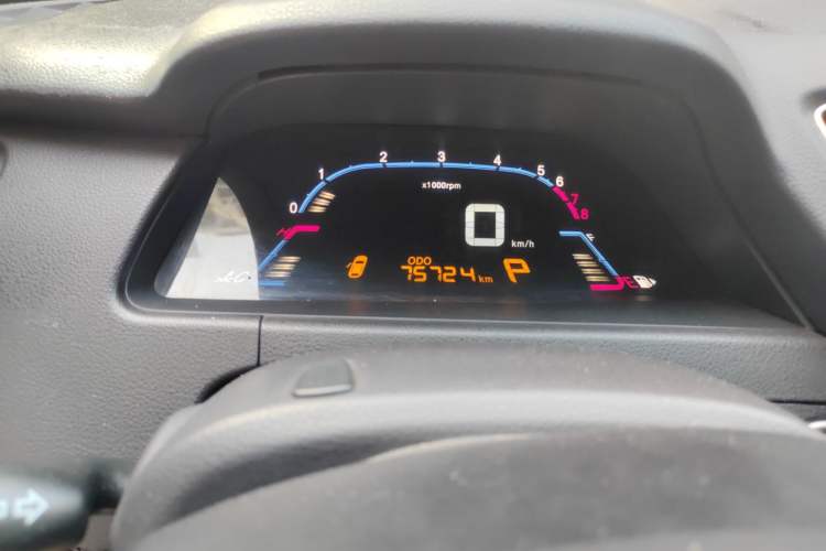 Used Luxgen 5 2013 1.8T Automatic Luxury Model Instrument Cluster