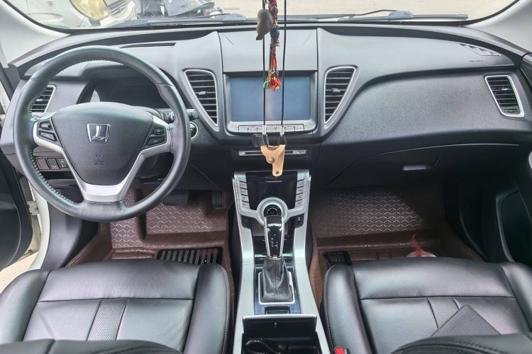 Used Luxgen 5 2013 1.8T Automatic Prestige Model Interior 1