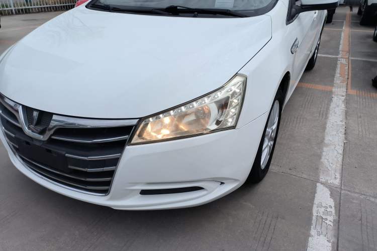Used Luxgen 5 2013 1.8T Automatic Luxury Model Left Front Headlight