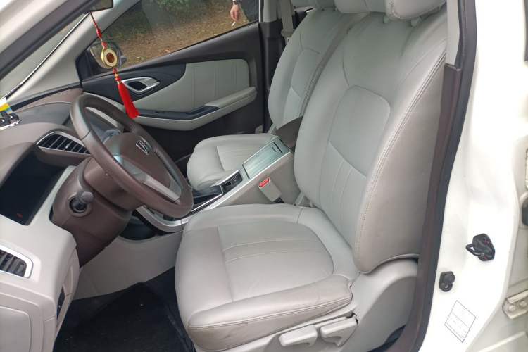Used Luxgen 5 2013 1.8T Automatic Luxury Model Left Front Seat