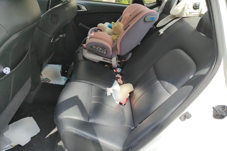 Used Luxgen 5 2013 1.8T Automatic Luxury Model Left Rear Seat
