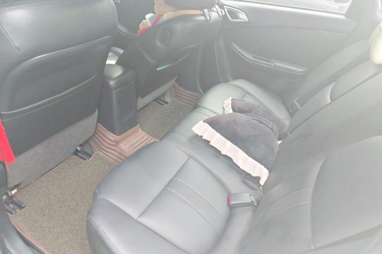 Used Luxgen 5 2013 1.8T Automatic Luxury Model Left Rear Seat