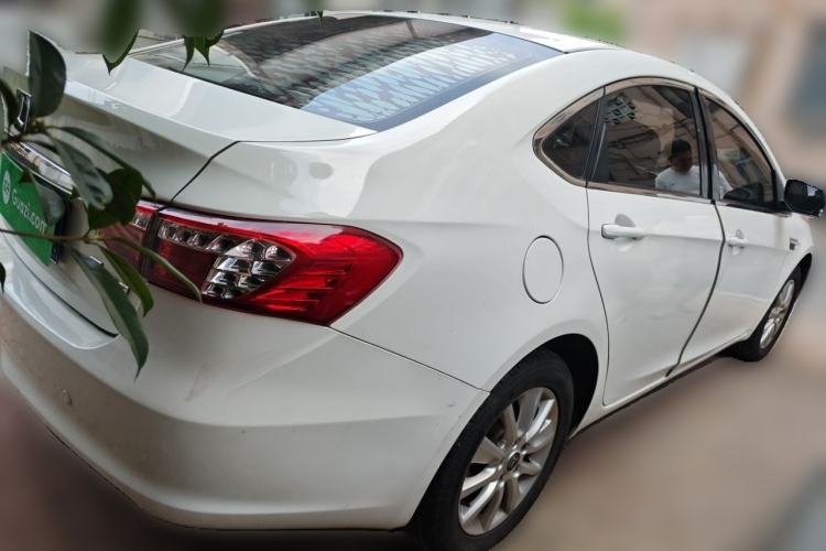 Used Luxgen 5 2013 1.8T Automatic Luxury Model Rear Right 45 Deg