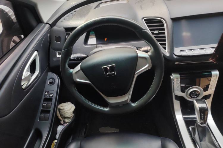 Used Luxgen 5 2013 1.8T Automatic Luxury Model Steering Wheel