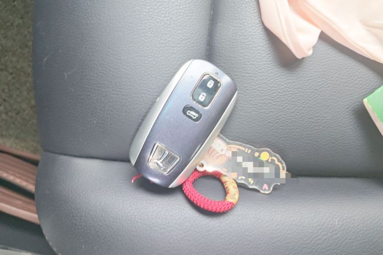 Used Luxgen 5 2013 1.8T Automatic Luxury Model Vehicle Key