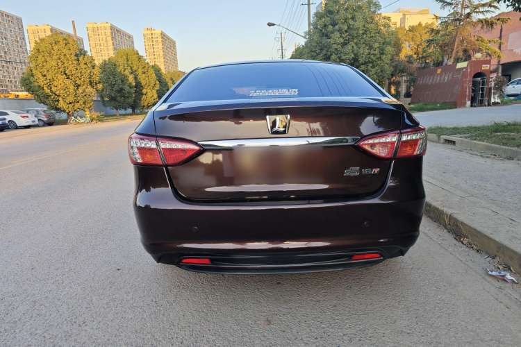 Used Luxgen 5 2014 Dance Limited Edition 1.8T Automatic Luxury Version Exterior 6