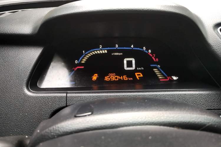 Used Luxgen 5 2014 Dance Limited Edition 1.8T Automatic Luxury Version Instrument Cluster