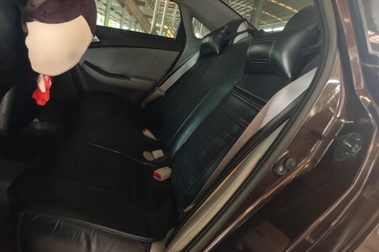 Used Luxgen 5 2014 Honor Navigation Edition 1.8T Automatic Luxury Model Left Rear Seat