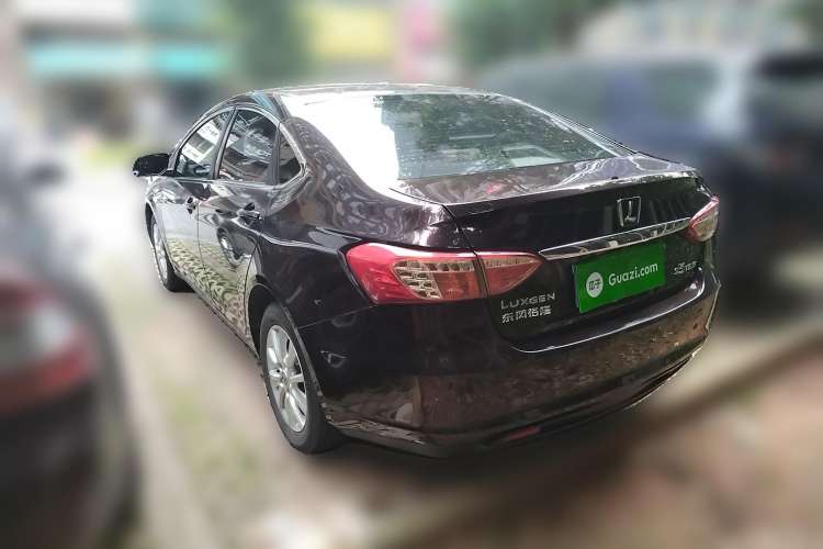 Used Luxgen 5 2014 Dance Limited Edition 1.8T Automatic Luxury Version Rear Left 45 Deg