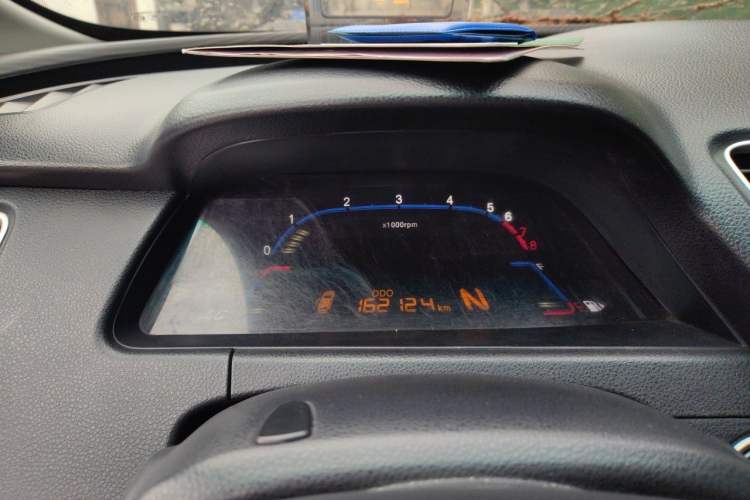 Used Luxgen 5 2014 Dance Limited Edition 1.8T Automatic Luxury Version Instrument Cluster