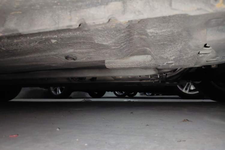 Used Luxgen 5 2014 Dance Limited Edition 1.8T Automatic Luxury Version Chassis Front Right