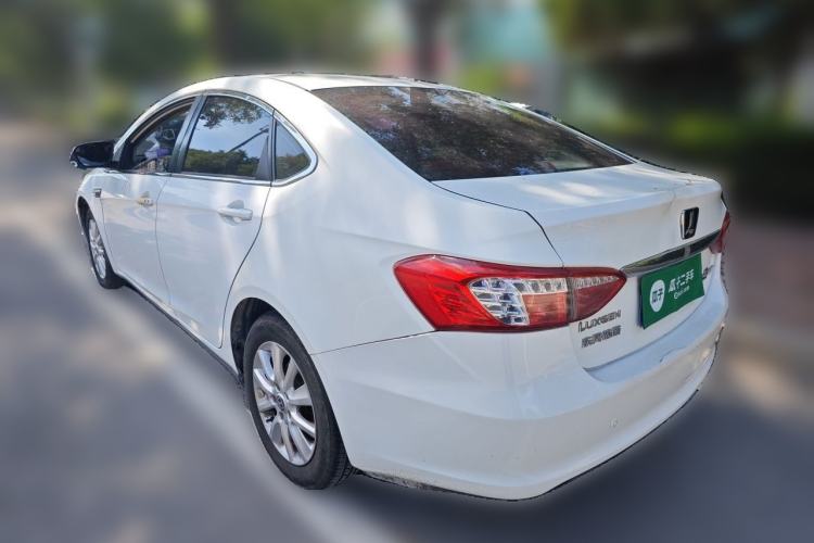 Used Luxgen 5 2014 Dance Limited Edition 1.8T Automatic Prestige Model Rear Left 45 Deg