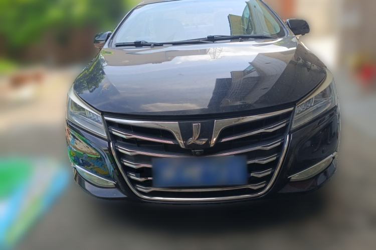 Used Luxgen 5 2015 1.8T Automatic ZhiZun Model Front