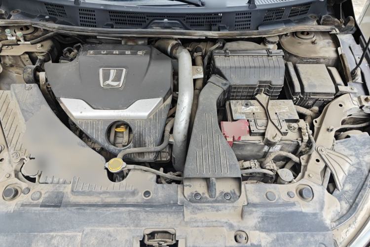 Used Luxgen 5 2015 1.8T Automatic ZhiZun Model Engine Bay