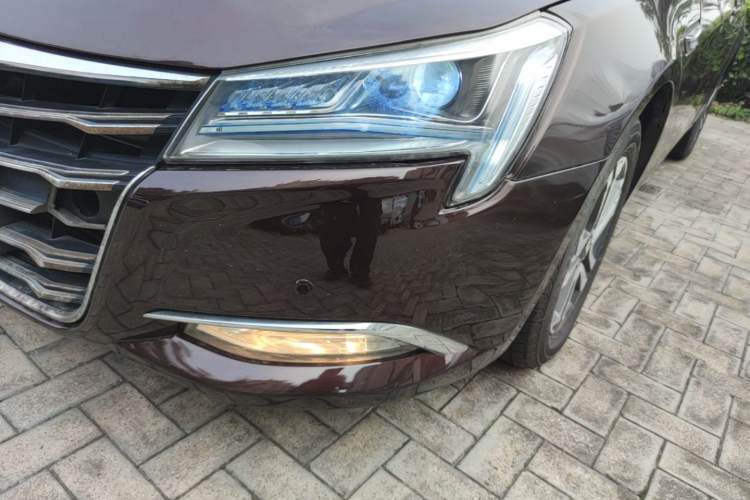 Used Luxgen 5 2015 1.8T Automatic ZhiZun Model Left Front Headlight