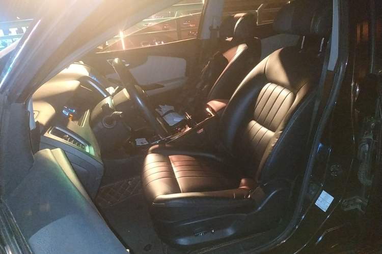 Used Luxgen 5 2015 1.8T Automatic Flagship Model Left Front Seat