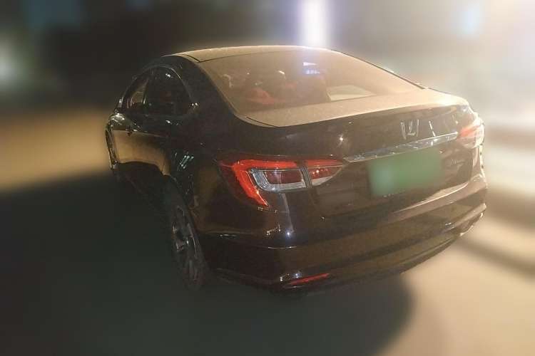 Used Luxgen 5 2015 1.8T Automatic Flagship Model Rear Left 45 Deg