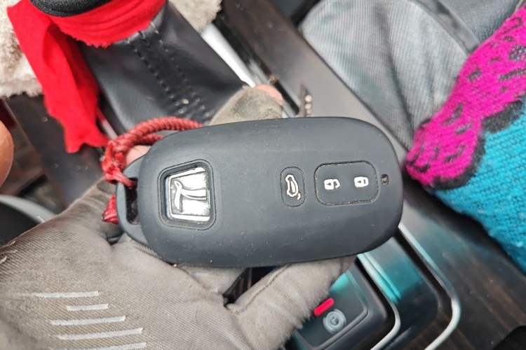 Used Luxgen 5 2015 1.8T Automatic ZhiZun Model Vehicle Key