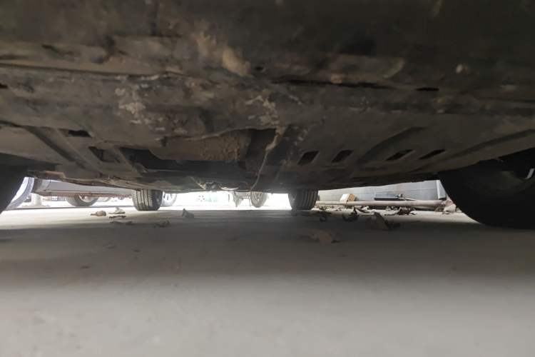 Used Luxgen 5 2015 1.8T Automatic ZhiZun Model Chassis Front
