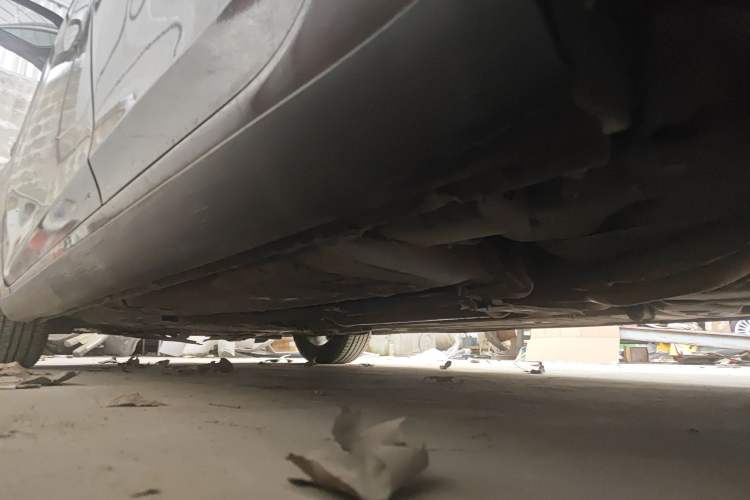 Used Luxgen 5 2015 1.8T Automatic ZhiZun Model Chassis Rear Left