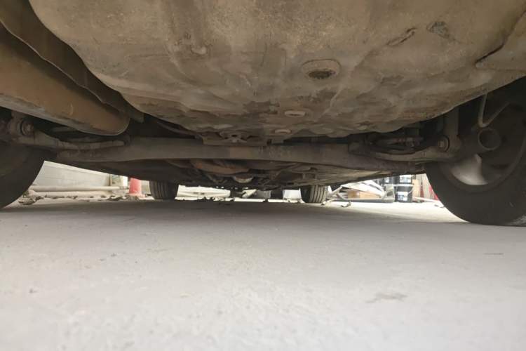 Used Luxgen 5 2015 1.8T Automatic ZhiZun Model Chassis Rear