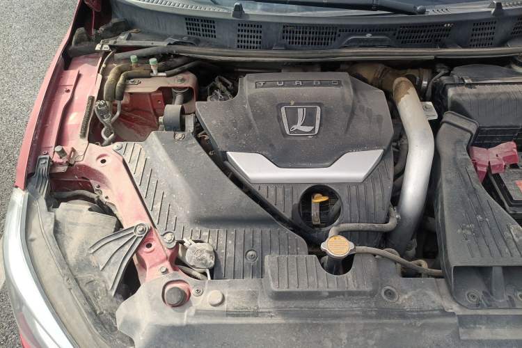 Used Luxgen 5 2015 1.8T Automatic ZhiZun Model Engine Bay Right