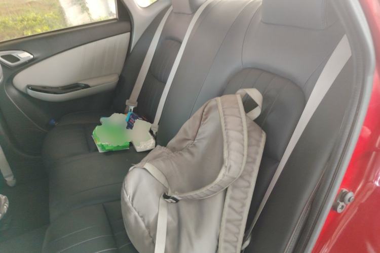Used Luxgen 5 2015 1.8T Automatic ZhiZun Model Left Rear Seat