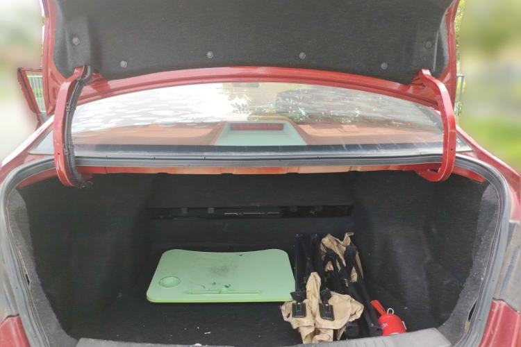 Used Luxgen 5 2015 1.8T Automatic ZhiZun Model Trunk
