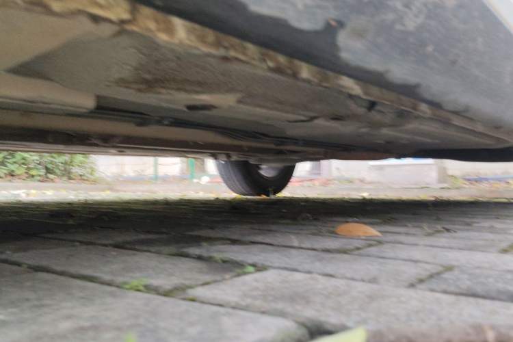 Used Luxgen 5 2015 1.8T Automatic ZhiZun Model Chassis Front Left